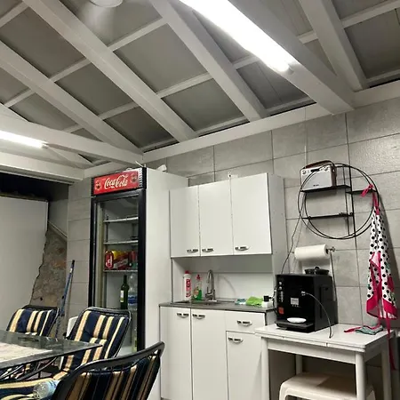 Jelena Apartmán *