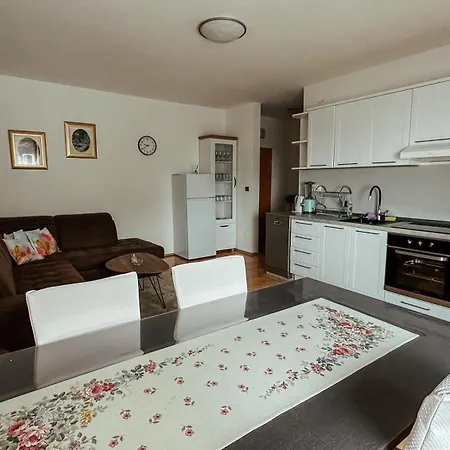 Jelena Apartmán